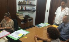 Natanael em audiência com a promotora Clarissa Gobbo, acompanhado por representantes da diretoria do Sindicato