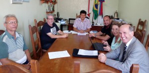 Reunião de representantes do Sintramfor com o prefeito e secretários, na última sexta-feira 