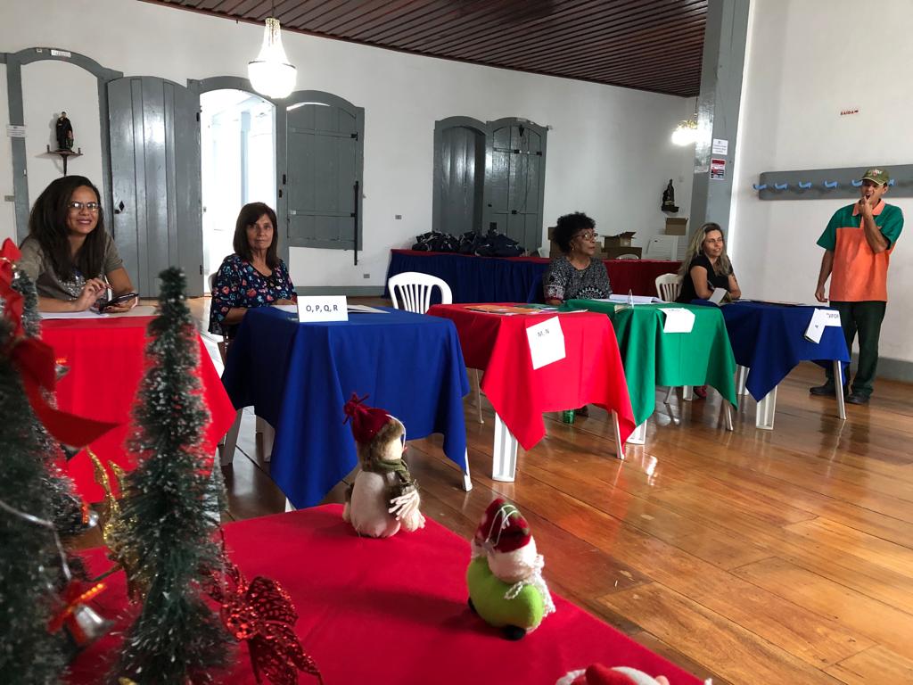 Entrega do Presente de Natal