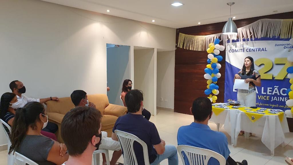 reuniao com erica leao candidata